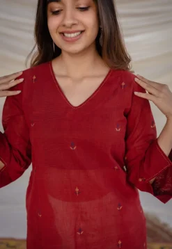 Aafiya Jamdani Cotton Kurta