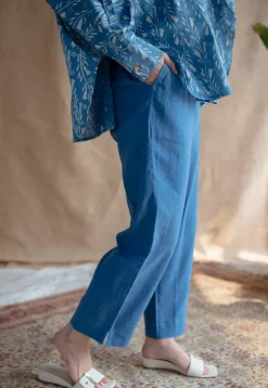 Aara Slub Cotton Straight Pant