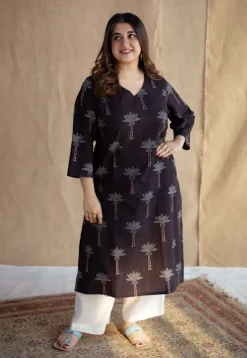 Aarushi Charcoal Ajrakh Cotton Straight Kurta