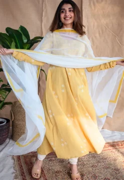 Affana Dabu Slub Cotton Kali Kurta