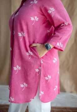Aiza Dabu Slub Cotton Kurta