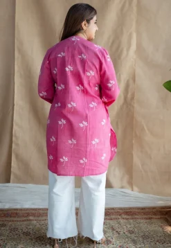 Aiza Dabu Slub Cotton Kurta