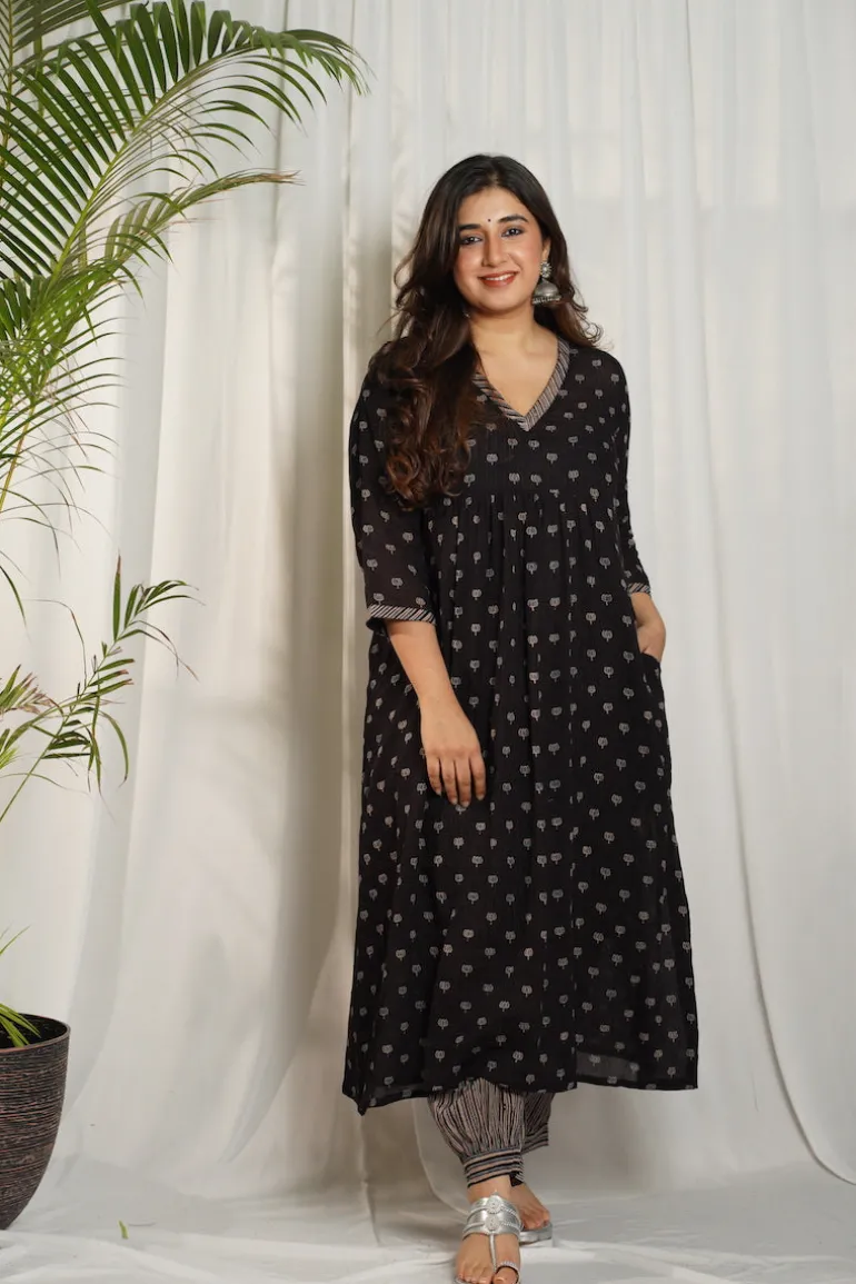 Ajrakh Lotus Pleated Mul Kurta