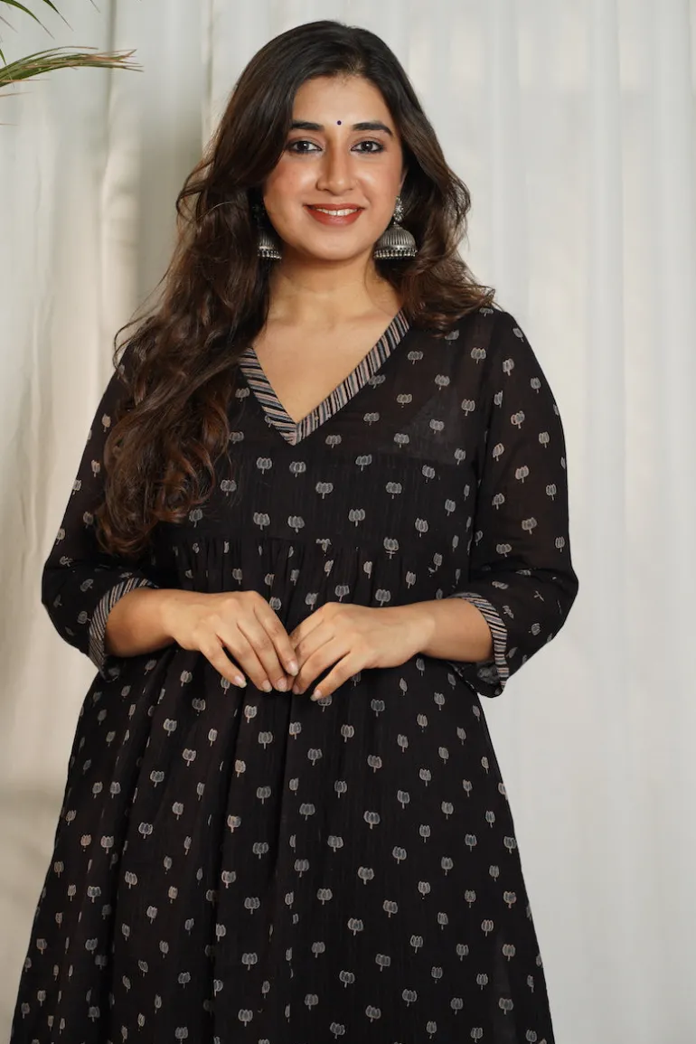 Ajrakh Lotus Pleated Mul Kurta