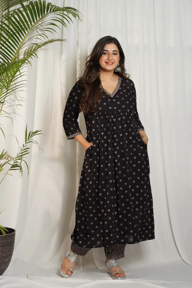 Ajrakh Lotus Pleated Mul Kurta