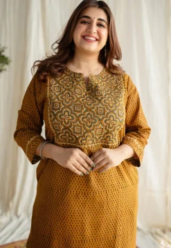 Akira Ajrakh Slub Cotton Hand Embroidered Kurta