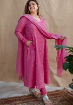 Akrita Dabu Slub Cotton Kali Kurta