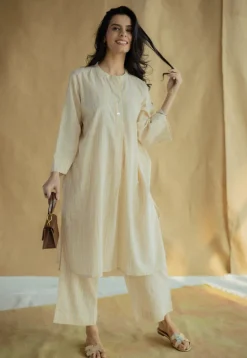 Ayaat Cream Hand Block Print Slub Cotton Anti-Fit Kurta