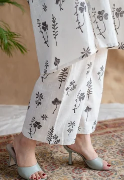 Ayaat Dabu Slub Cotton Co-ord Set (Set of 2)