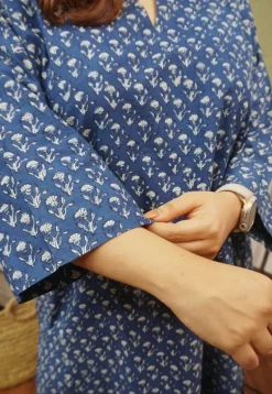 Ayrin Indigo Dabu Cotton Jhabba Kali Kurta