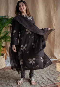 Azha Dabu Slub Cotton Kurta
