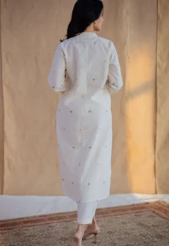 Azha Off White Jamdani Handwoven Cotton Straight Kurta