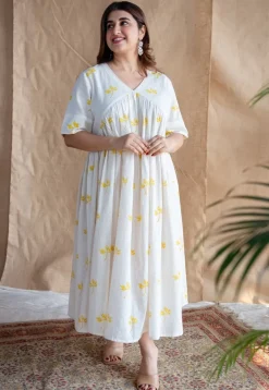 Azlin Dabu Slub Cotton Hand Embroidered Dress