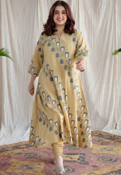 Boond Ajrakh Dotted Cotton Churidar