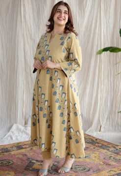 Boond Ajrakh Dotted Cotton Churidar