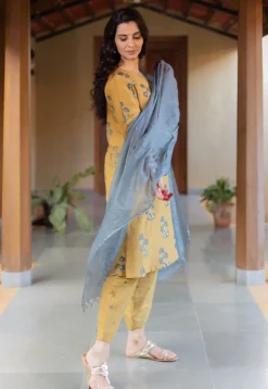 Dusty Teal Solid Kota Doria Silk Dupatta with Mukaish Detailing