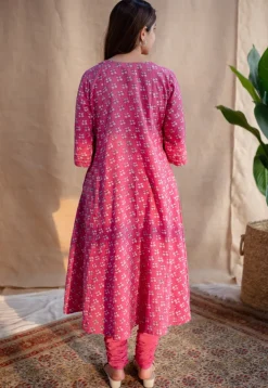 Eaira Dabu Slub Cotton Hand Embroidered Kali Kurta