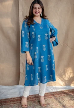 Eshma Dabu Slub Cotton Kali Kurta