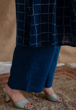 Falaq Indigo Jhabba Kali Dabu Slub Cotton Kurta