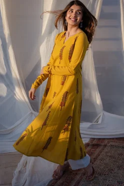 Fatima Ajrakh Kali Cotton Kurta