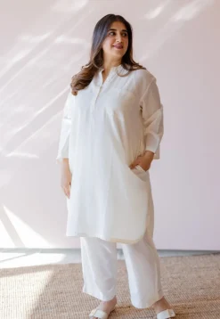 Hina Off White Solid Handloom Cotton Anti-Fit Kurta