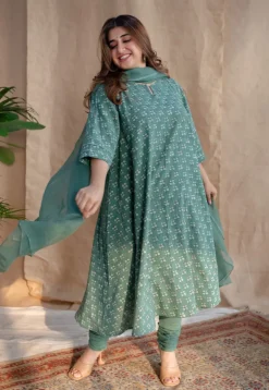 Iffah Dabu Slub Cotton Hand Embroidered Kali Kurta