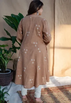 Iffath Dabu Slub Cotton Hand Embroidered Kali Kurta