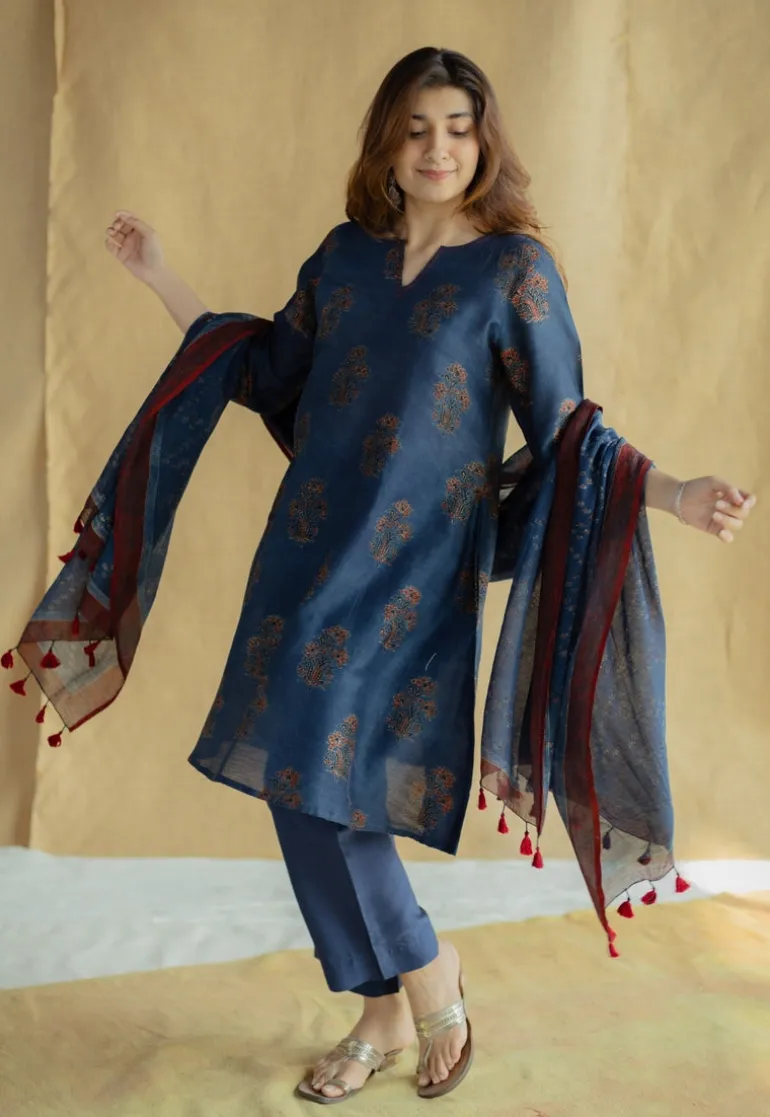 Indigo Floral Line Ajrakh Chanderi Silk Dupatta