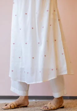 Isha Off White Jamdani Handloom Cotton A Line Kurta