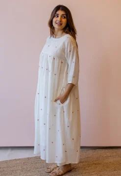 Isha Off White Jamdani Handloom Cotton A Line Kurta