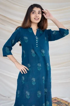 Jinal Slub Cotton Indigo Kurta