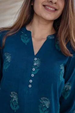 Jinal Slub Cotton Indigo Kurta