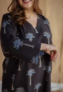 Jinat Charcoal Ajrakh Cotton Jhabba Kali Kurta