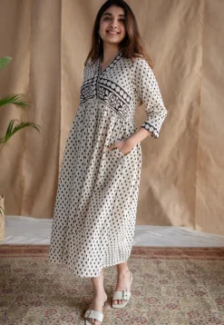 Jivika Fakira Mul Dress