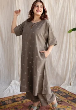 Kamal Ajrakh Cotton Hand Embroidered Co-Ord Set (Set of 2)