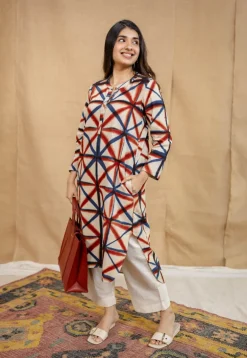 Kanha White Clamp Dyed Linen Cotton Straight Kurta