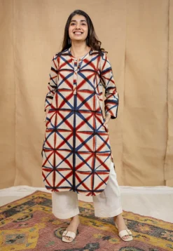 Kanha White Clamp Dyed Linen Cotton Straight Kurta