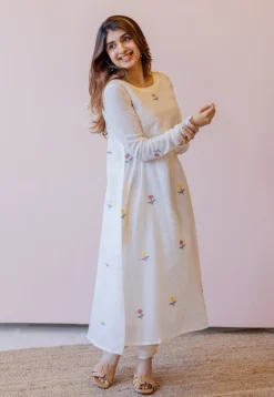 Kiran Off White Jamdani Handspun Handwoven Cotton A Line Kurta