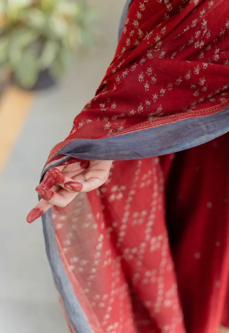 Madder Floral Line Ajrakh Chanderi Silk Dupatta