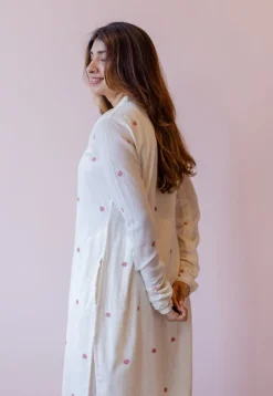 Mahi Off White Jamdani Handloom Cotton Straight Kurta