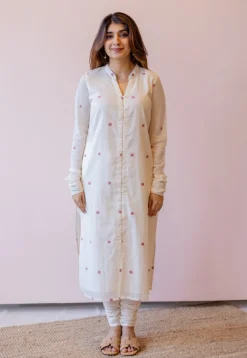 Mahi Off White Jamdani Handloom Cotton Straight Kurta
