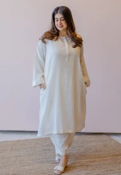 Naina Off White Jamdani Handloom Cotton Anti-Fit Kurta