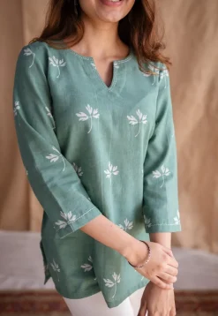 Navya Green Dabu Slub Cotton Straight Short Top with Embroidery