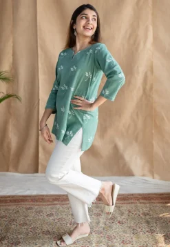 Navya Green Dabu Slub Cotton Straight Short Top with Embroidery
