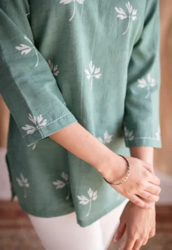 Navya Green Dabu Slub Cotton Straight Short Top with Embroidery