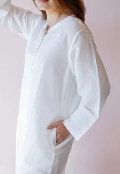 Poonam White Solid Handloom Cotton Anti-Fit Kurta