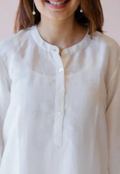 Poonam White Solid Handloom Cotton Anti-Fit Kurta