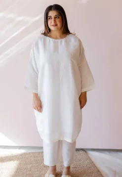Prerna White Solid Handloom Cotton Linen Anti-Fit Kurta
