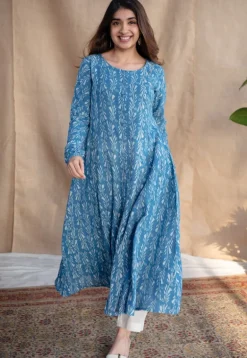 Presha Dabu Slub Cotton Kali Kurta