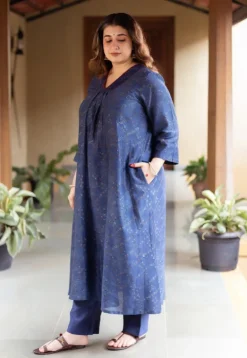 Prita Dark Indigo Solid Chanderi Silk Narrow Pant